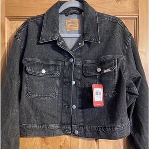 levi black denim jacket